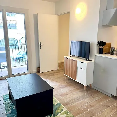 公寓 T2 Proche Plages, Climatisation Et Balcon 锡富尔勒普拉日