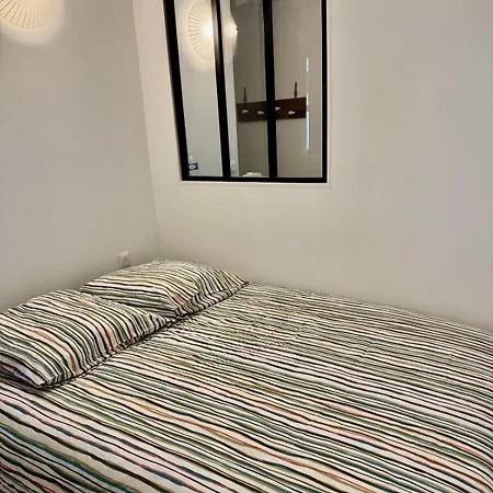 Apartment T2 Proche Plages, Climatisation Et Balcon